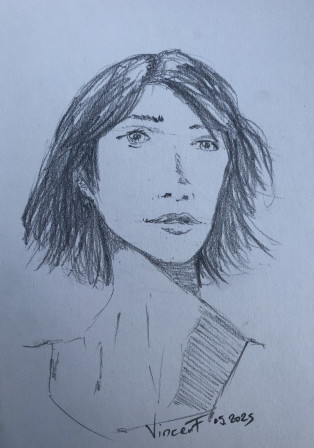 Visage de femme au crayon.